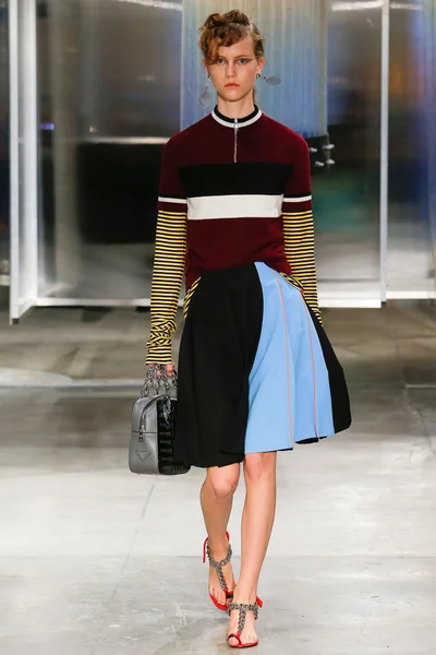 Look 23